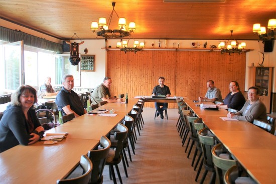 Besuch bei dem Schützenverein "Tell" 1900 - Gemeinde Löhnberg sichert den Vereinen finanzielle Unterstützung zu